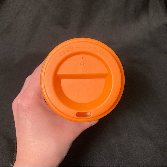 Orange Pumpkin Plastic Travel Cup 8 oz Screw on Lid - Picture 6 of 10